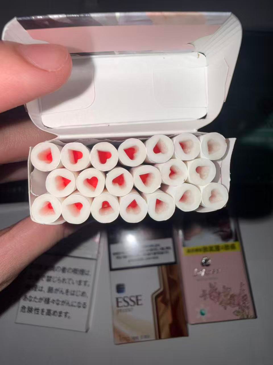 Open 520 Strawberry Menthol Cooling package shown from above