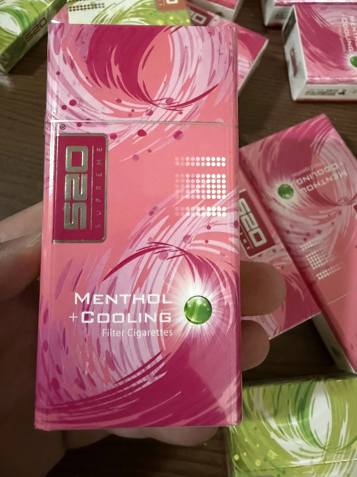 520 Strawberry (Menthol Cooling) 8mg
